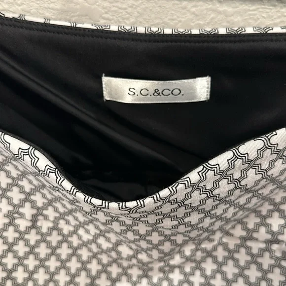 Ladies Medium Golf Skort S.C. And Co. - Picture 3 of 5